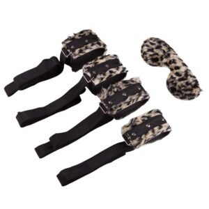KIT SENSUAL BONDAGEM COM VENDA ONÇA