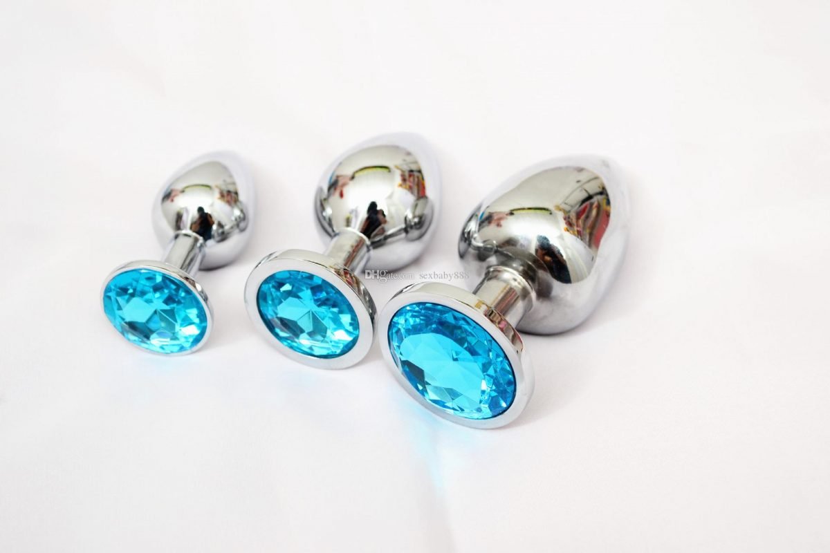 PLUG CROMADO DIVERSAS CORES - Armazém Sex Shop Recife