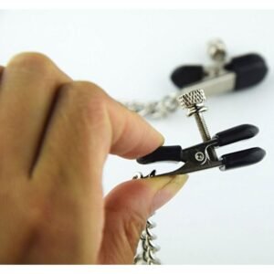 GRAMPOS PARA SEIOS COM CORRENTE - Imagem 3